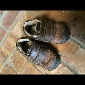 Stride Rite size 6 toddler